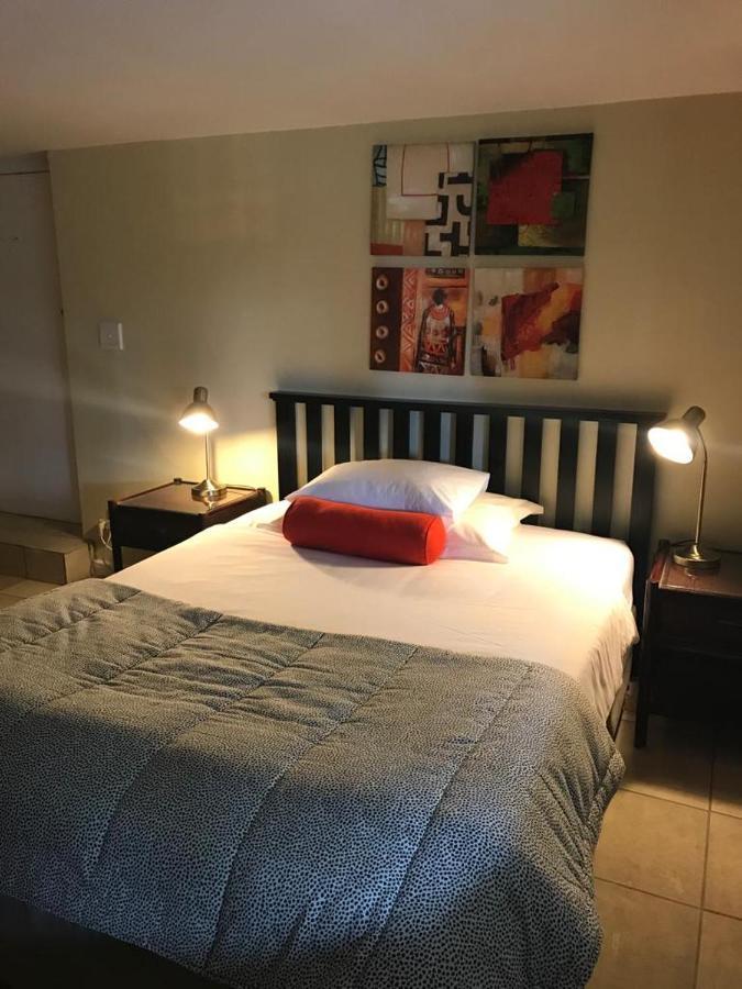 Golf And Garden Guesthouse Somerset West Kültér fotó